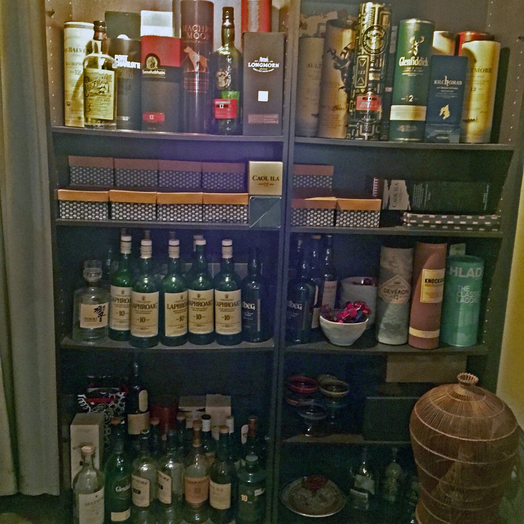 Whisky bar